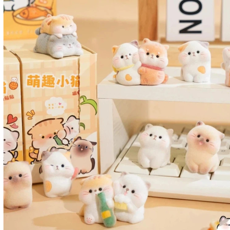 Flocked Unique Lovely Cat Stat - Desk Setup Editing recension och pris